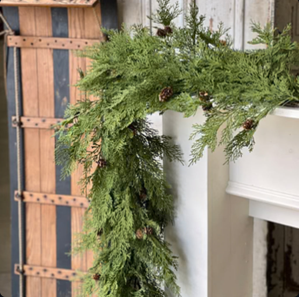 Lush Dark Pine Garland - 6'