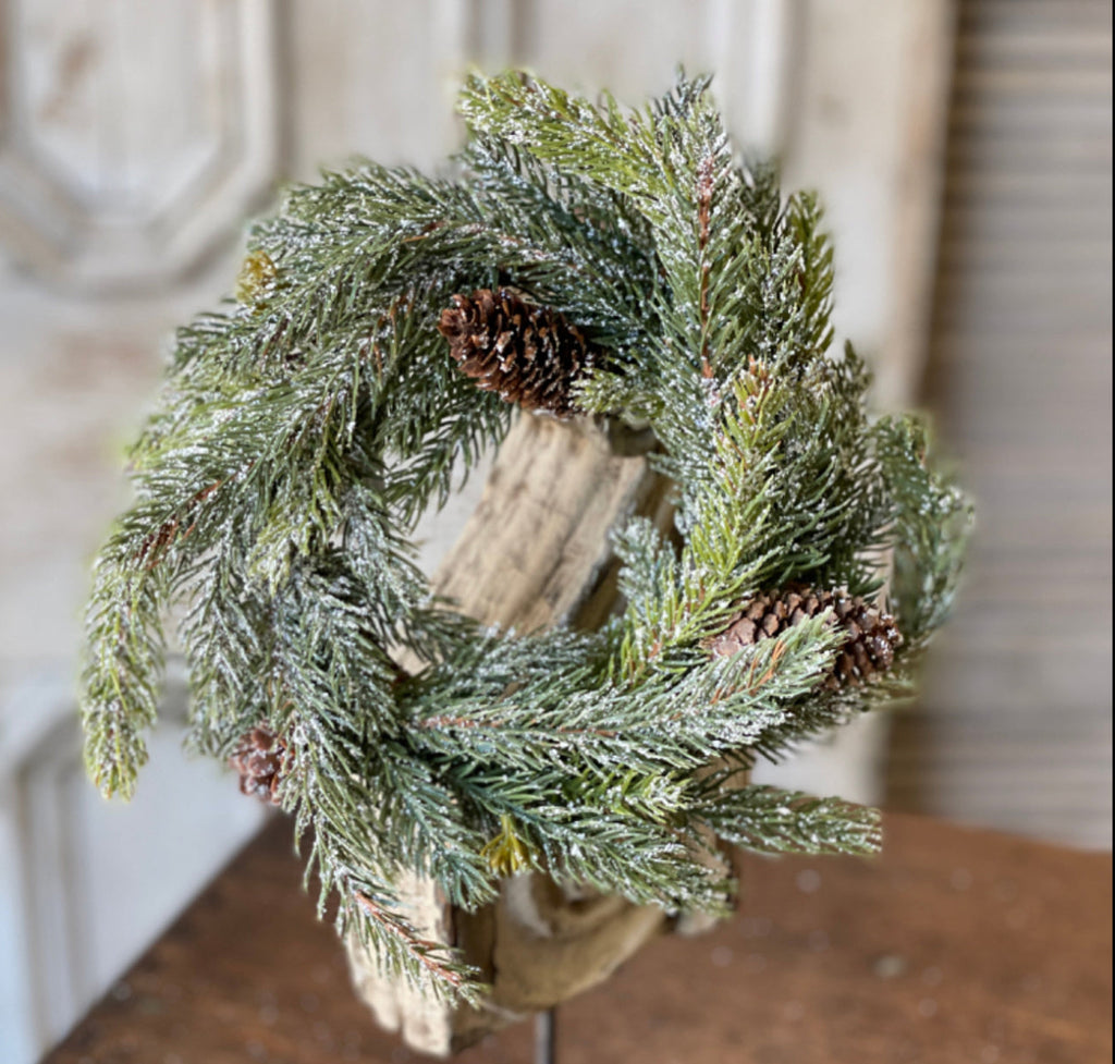 Frosted White Spruce Wreath 7"