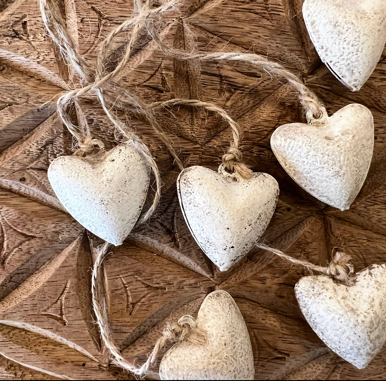 Metal Heart Garland